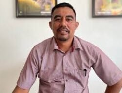 Kadisdik Ternate Terseret Skandal Proyek Mangkrak, Ditemui Polisi di Tengah Malam