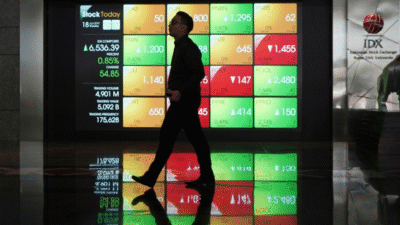 IHSG Dibuka Menguat ke 8.376: Sentimen Positif Warnai Transaksi Pagi Ini