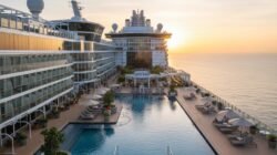 Panduan Menikmati Liburan Mewah di Atas Kapal Pesiar Terbesar di Dunia Tahun Ini